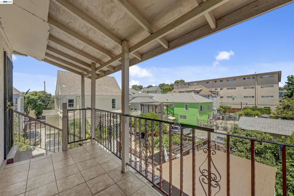 818 18th Street Oakland CA 94607