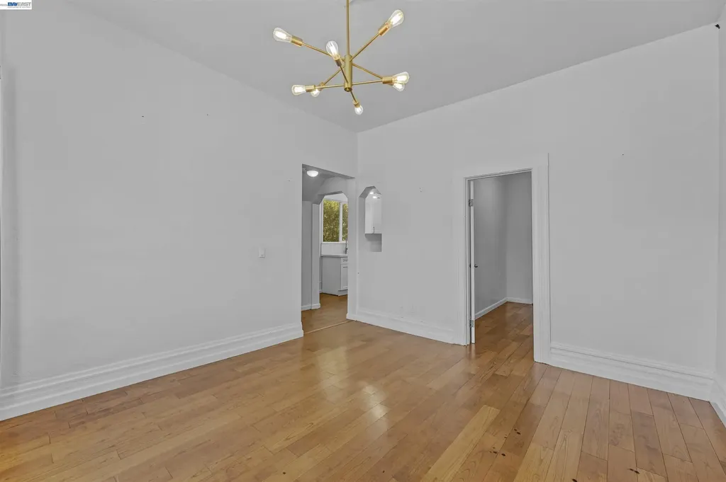 818 18th Street Oakland CA 94607
