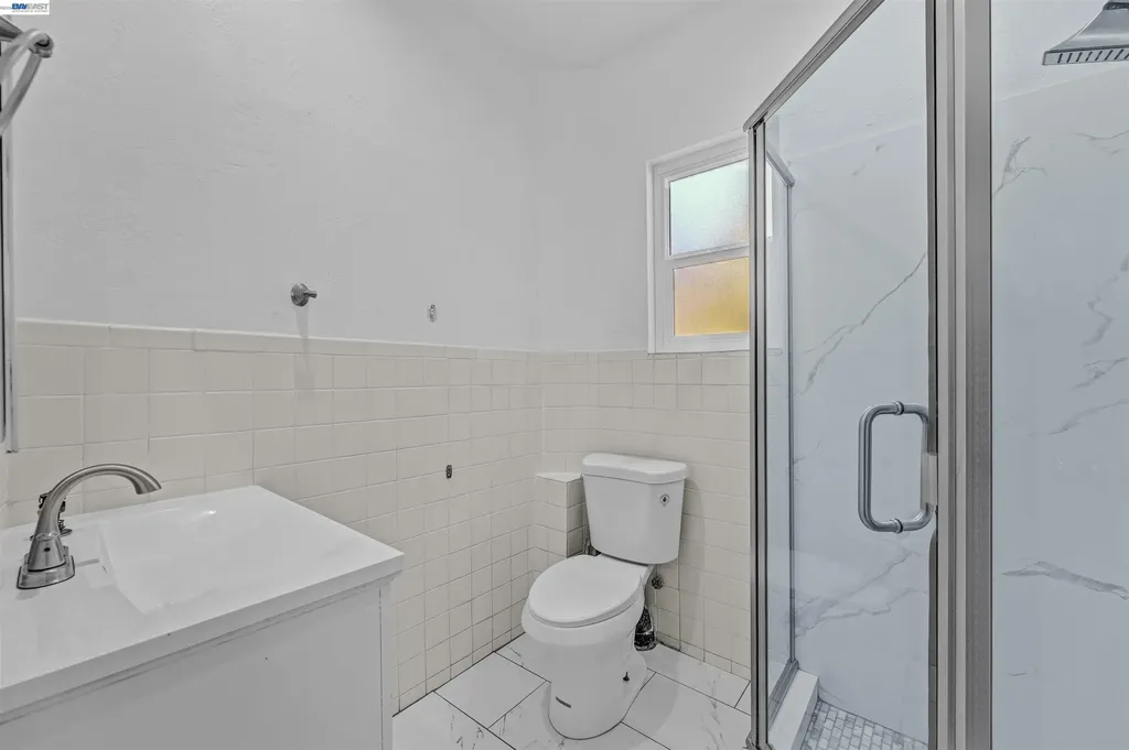 818 18th Street Oakland CA 94607