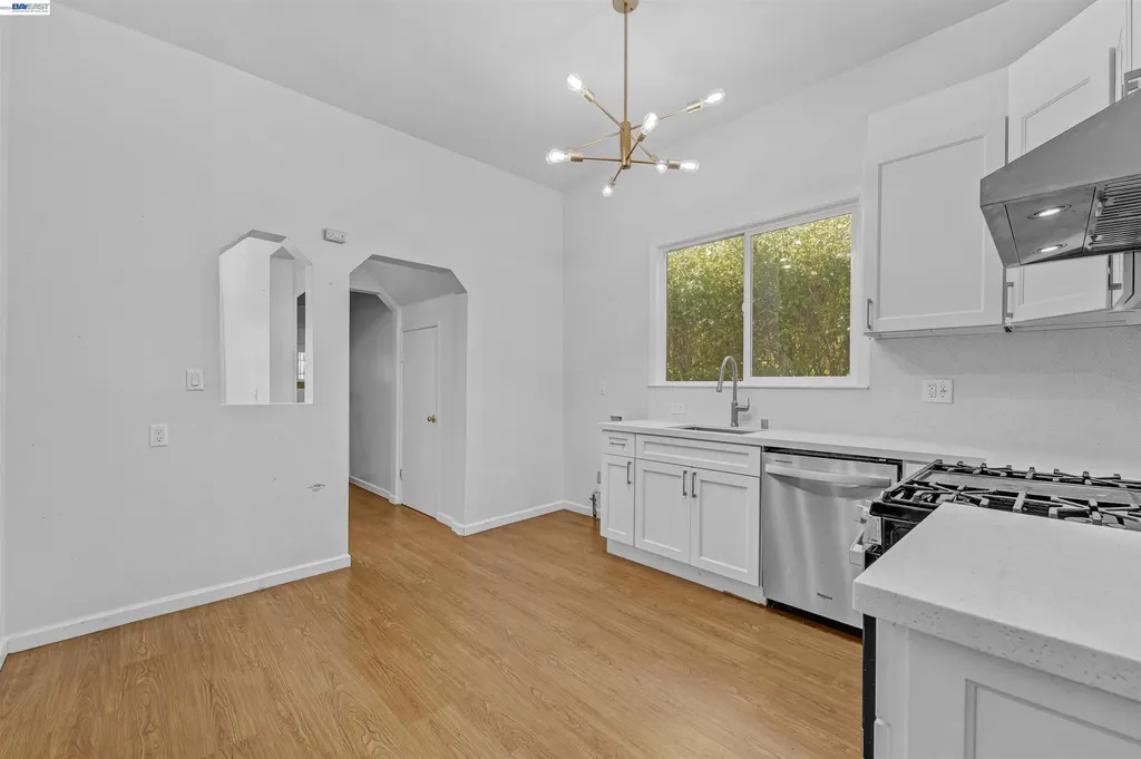 818 18th Street Oakland CA 94607