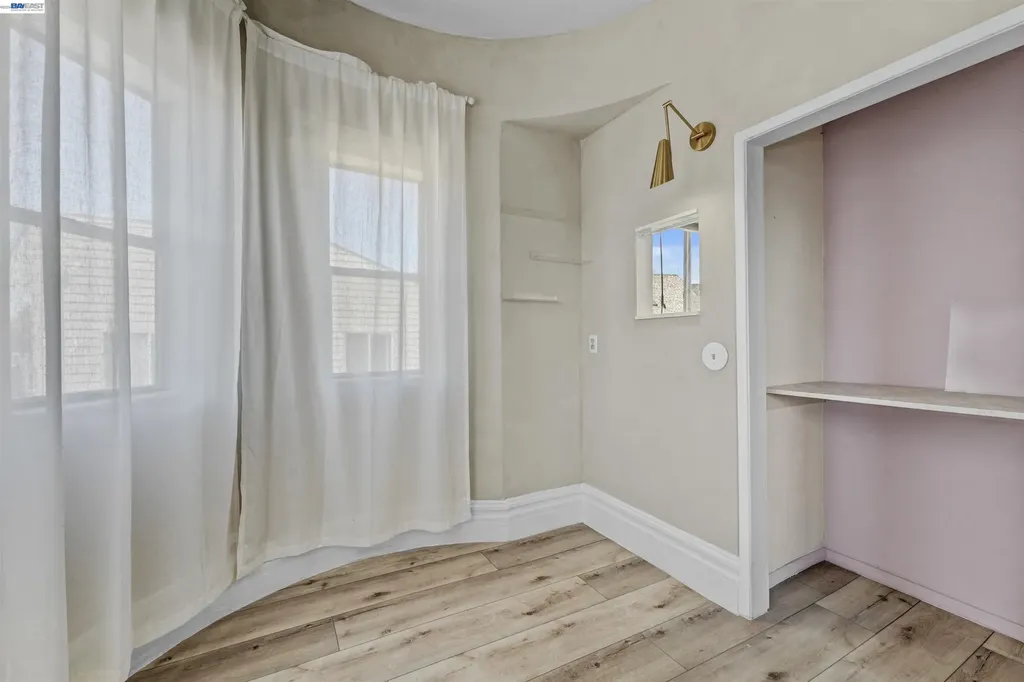 818 18th Street Oakland CA 94607