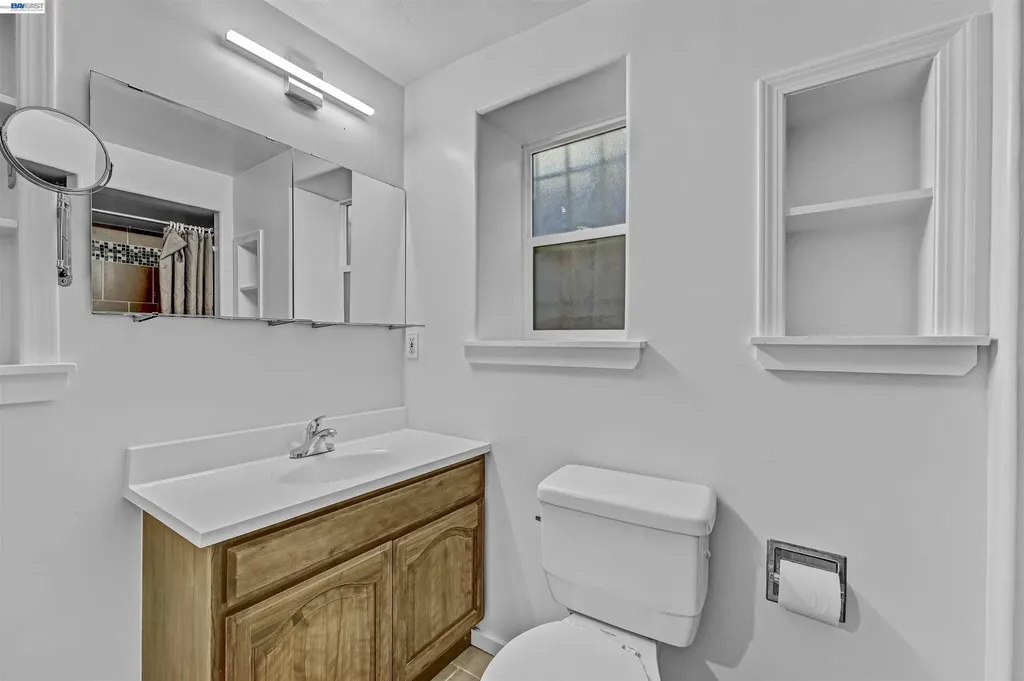 818 18th Street Oakland CA 94607