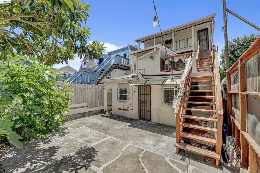 818 18th Street Oakland CA 94607
