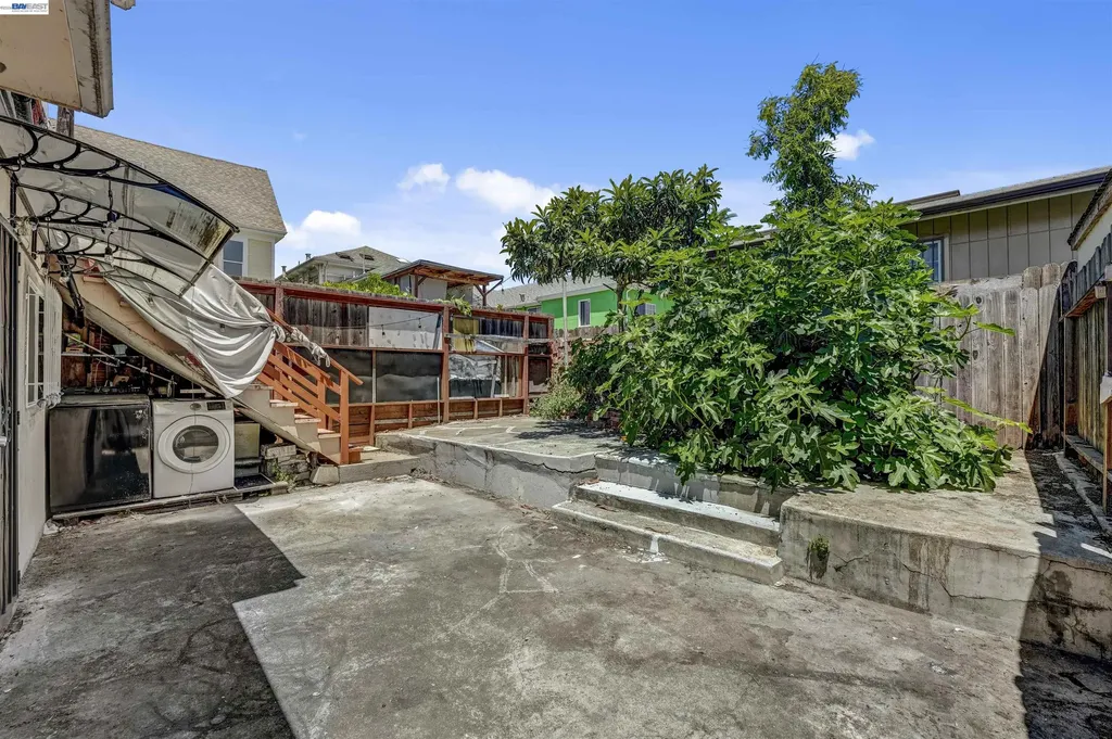818 18th Street Oakland CA 94607