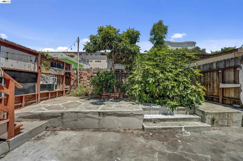 818 18th Street Oakland CA 94607