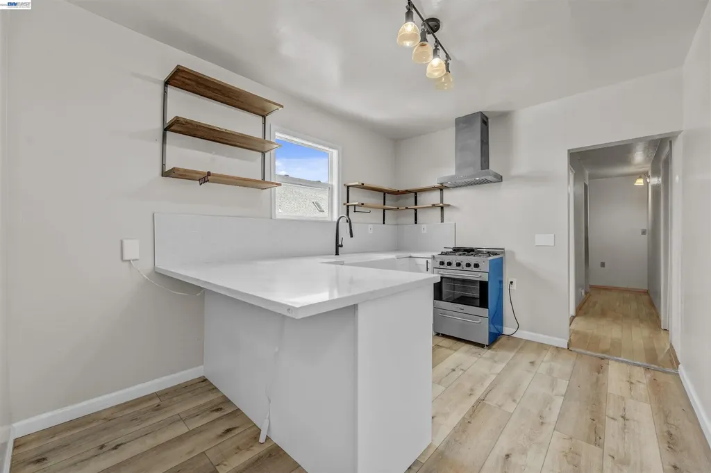 818 18th Street Oakland CA 94607