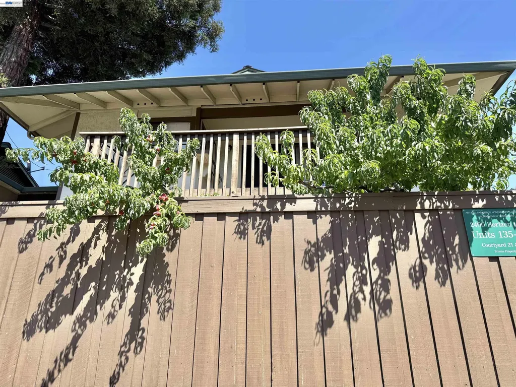 2400 Horizon Lane Antioch CA 94509
