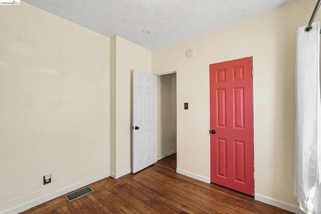 1288 107th Oakland CA 94603
