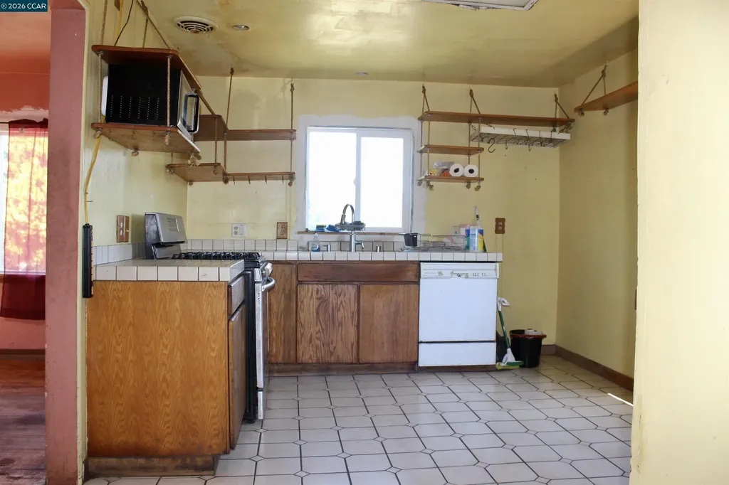 715 Santa Maria Road El Sobrante CA 94803