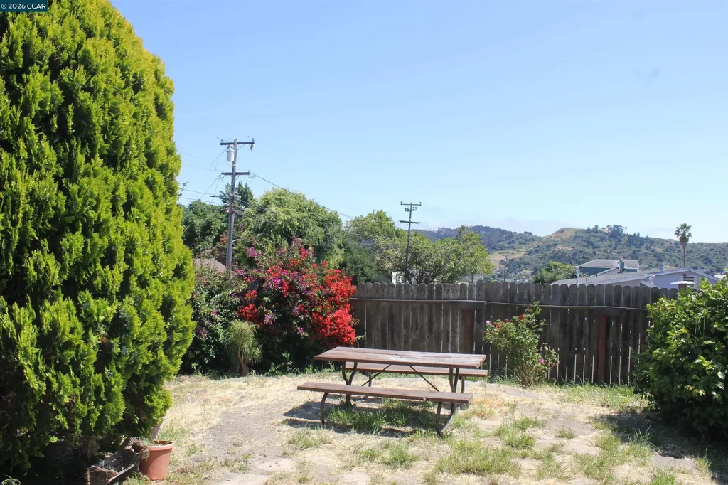 715 Santa Maria Road El Sobrante CA 94803