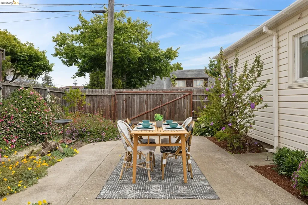 1000 Elm Court El Cerrito CA 94530