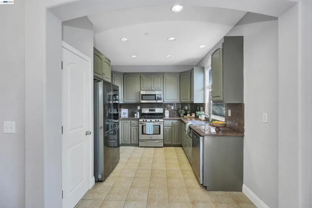 4101 Toddika Lane Castro Valley CA 94546