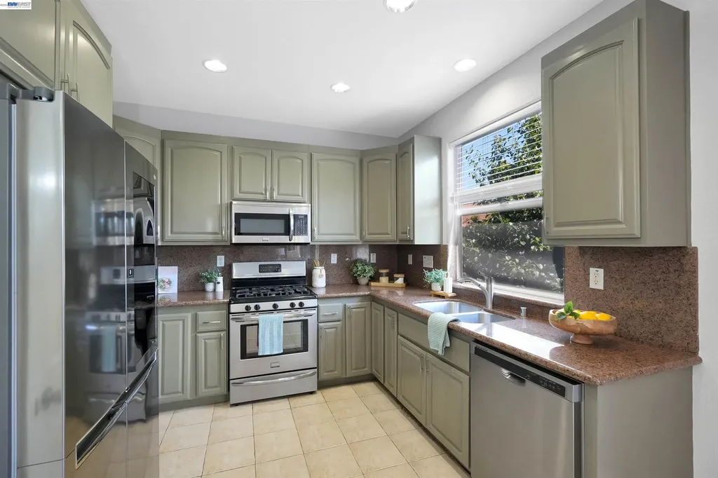 4101 Toddika Lane Castro Valley CA 94546