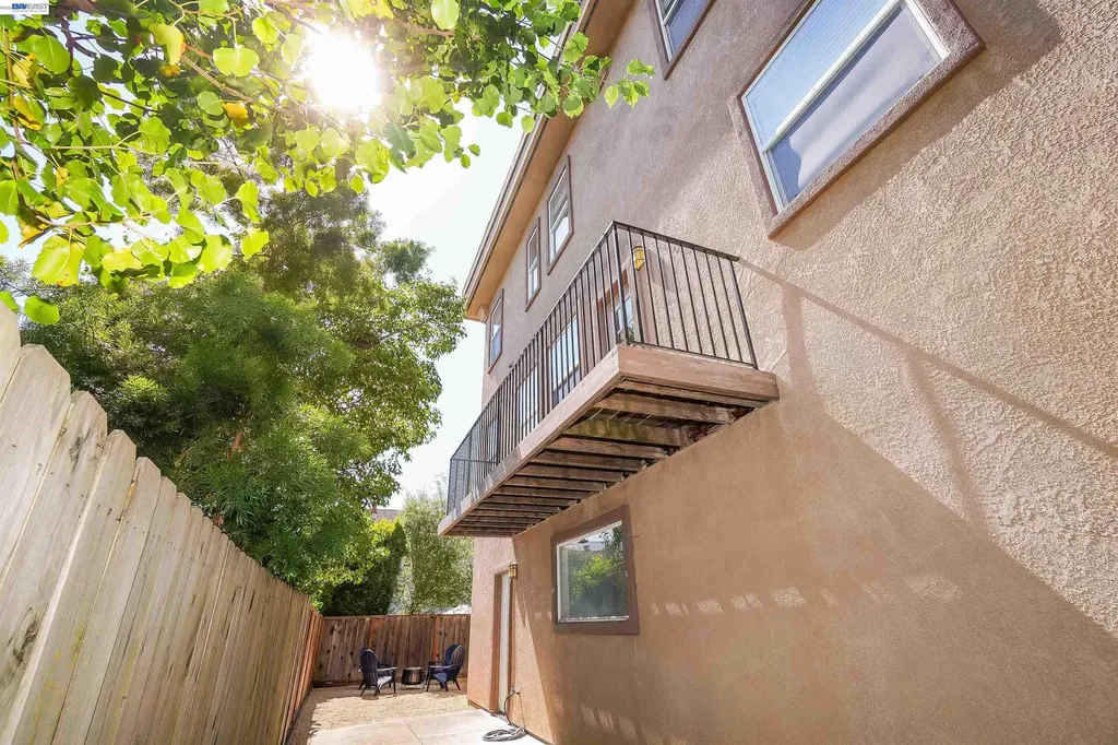 4101 Toddika Lane Castro Valley CA 94546