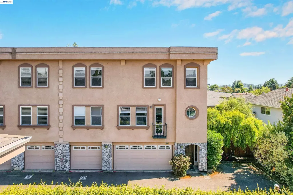 4101 Toddika Lane Castro Valley CA 94546