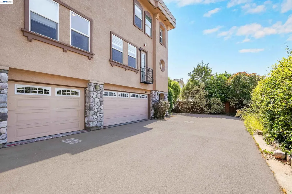 4101 Toddika Lane Castro Valley CA 94546