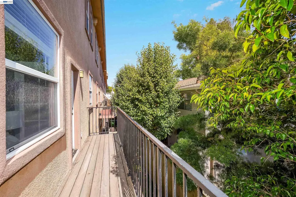 4101 Toddika Lane Castro Valley CA 94546
