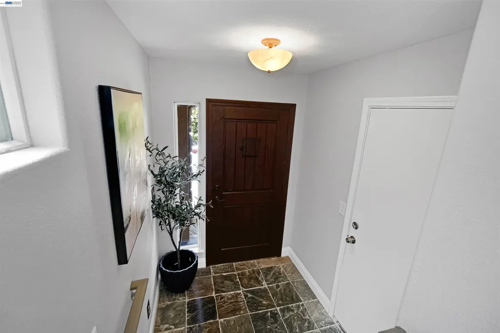 4101 Toddika Lane Castro Valley CA 94546