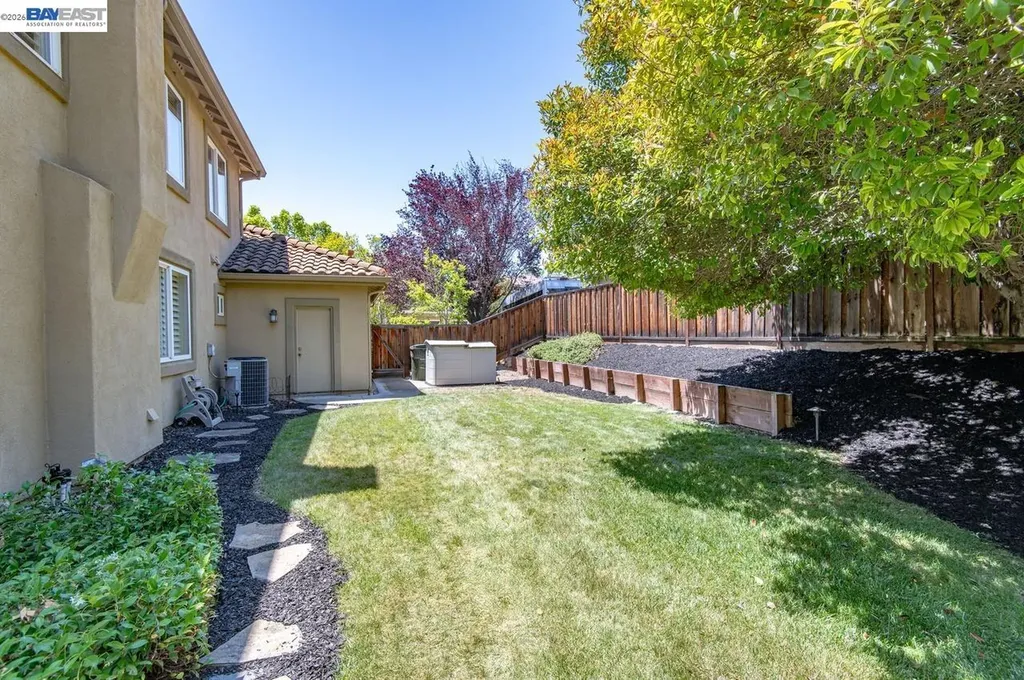 705 Newbury Street Livermore CA 94551
