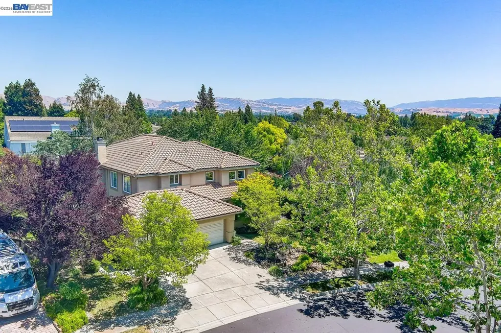 705 Newbury Street Livermore CA 94551