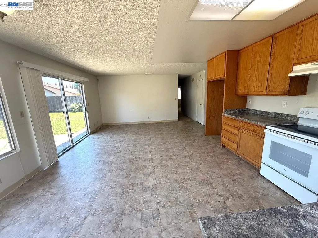 33457 Caliban Drive Fremont CA 94555