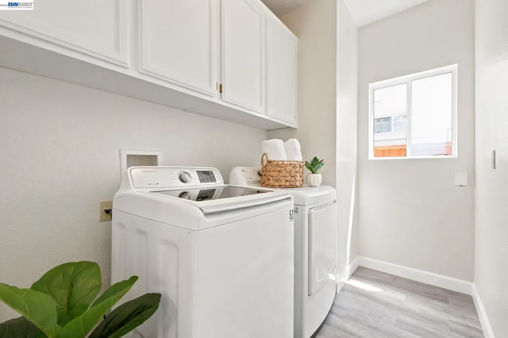 1895 Travertine Way Union City CA 94587