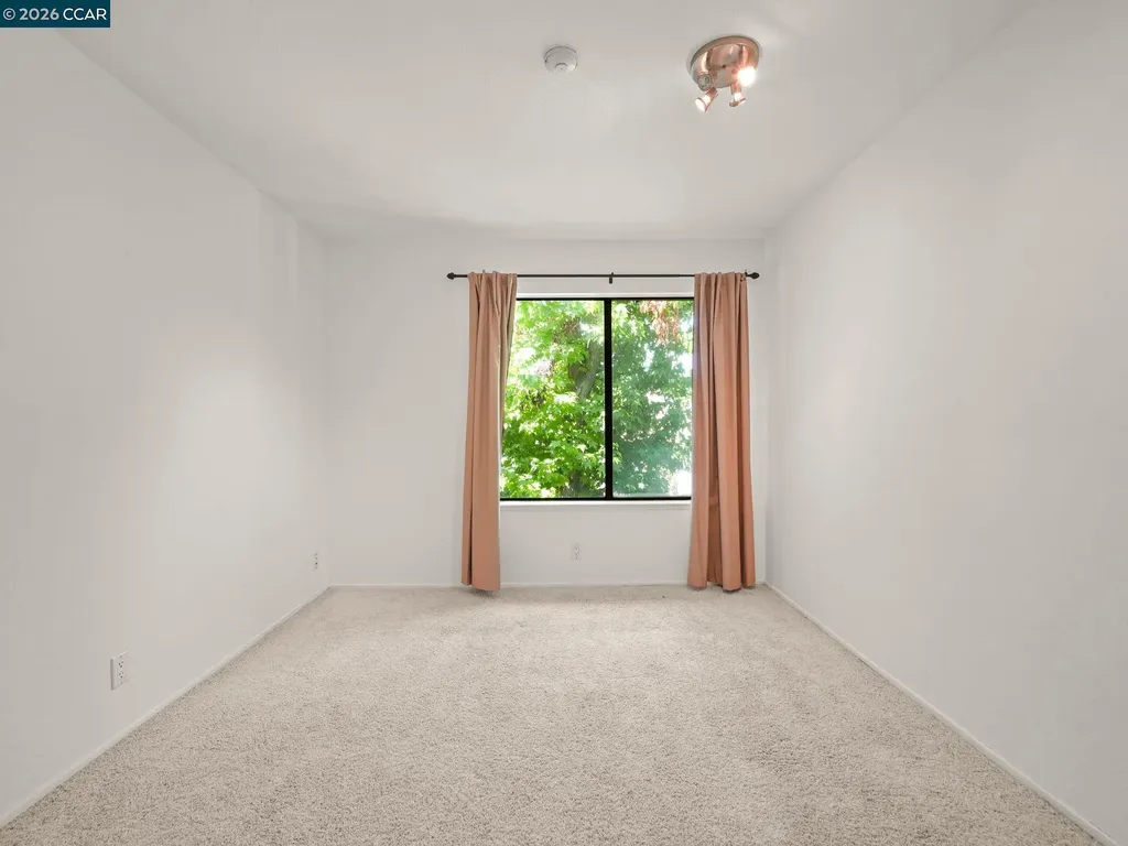 6204 Buena Vista Drive Newark CA 94560