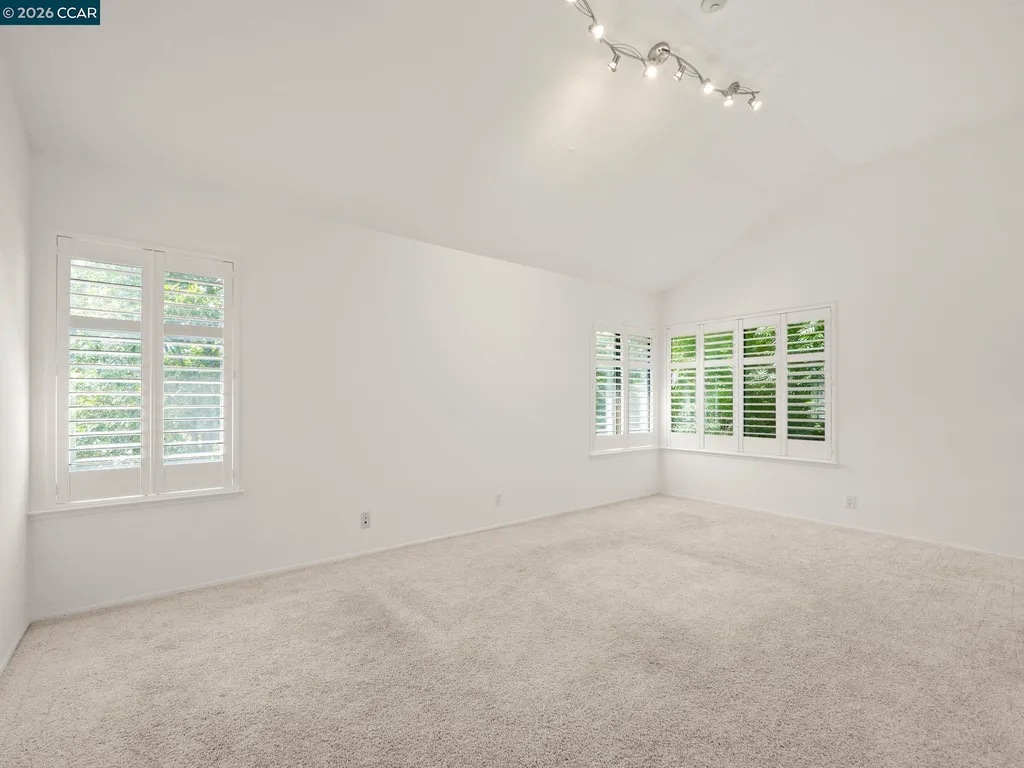 6204 Buena Vista Drive Newark CA 94560