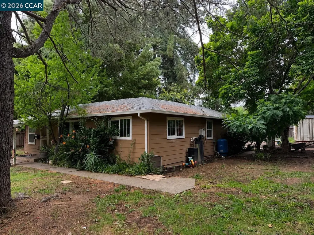 1038 Johnston Street Napa CA 94558