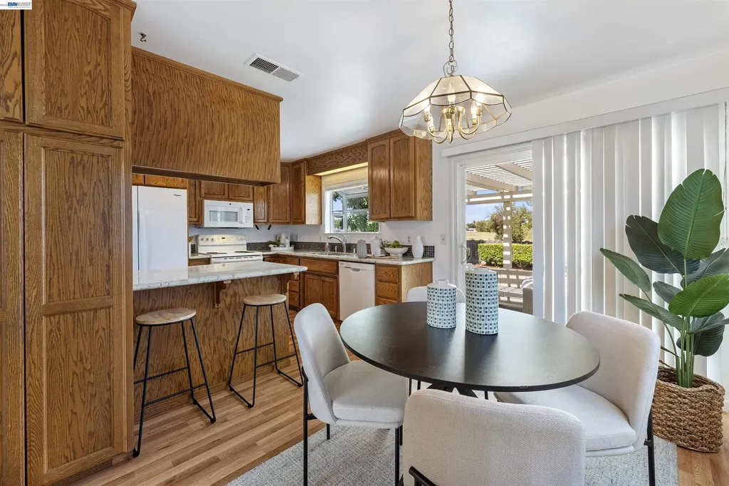 1596 Heather Lane Livermore CA 94551