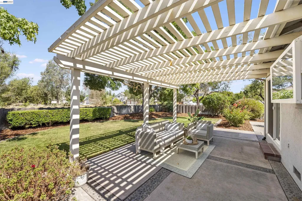 1596 Heather Lane Livermore CA 94551