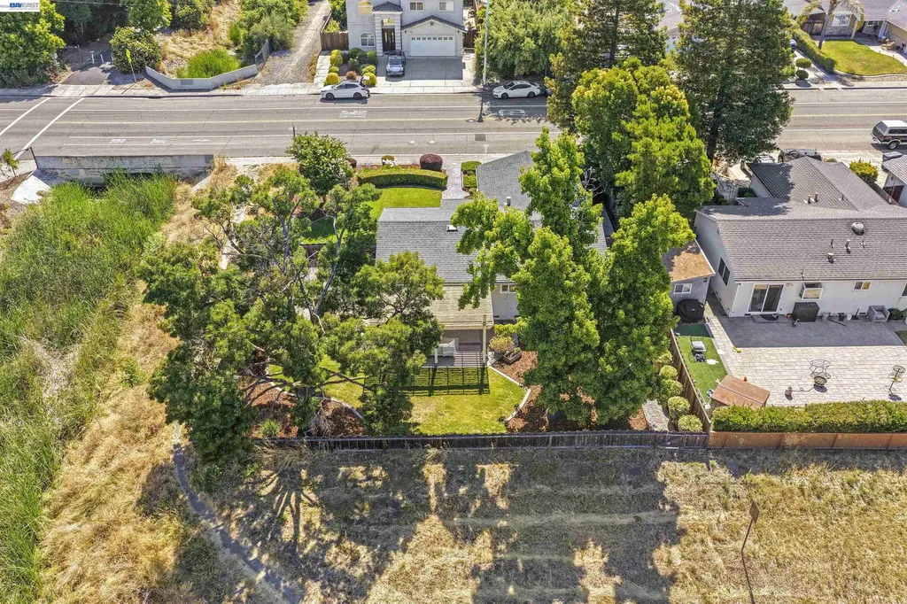 1596 Heather Lane Livermore CA 94551