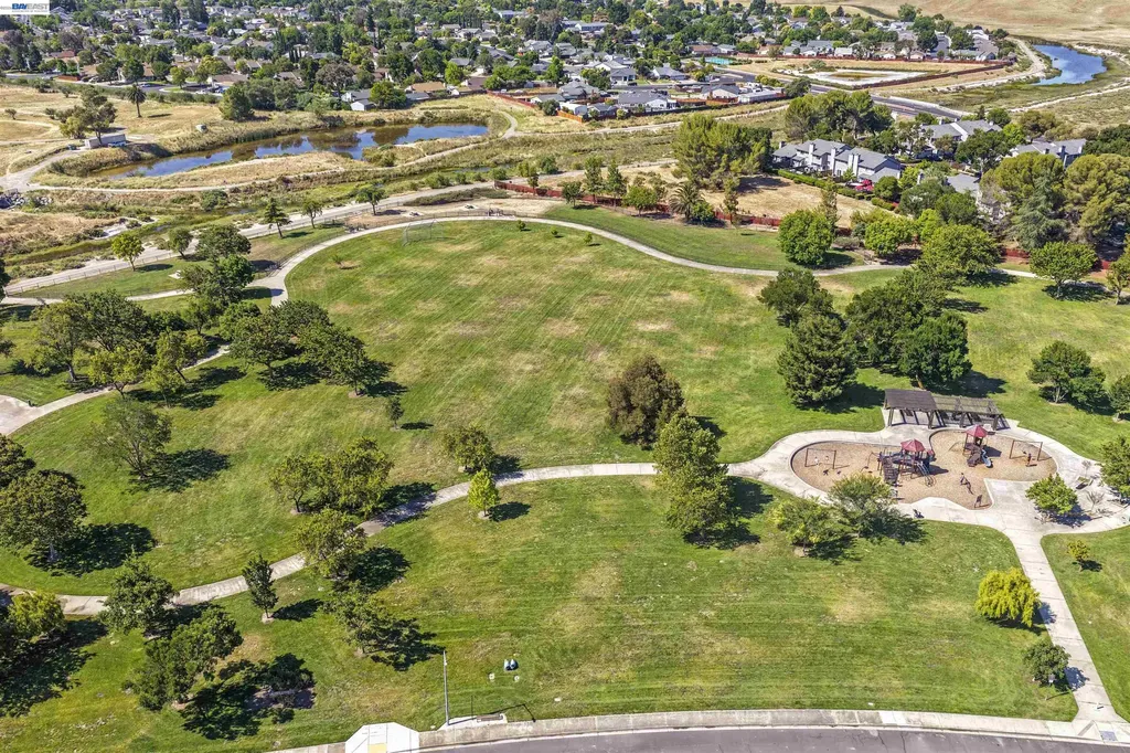1596 Heather Lane Livermore CA 94551