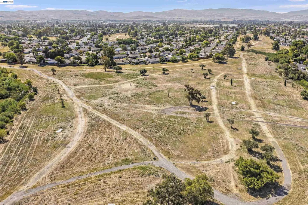 1596 Heather Lane Livermore CA 94551