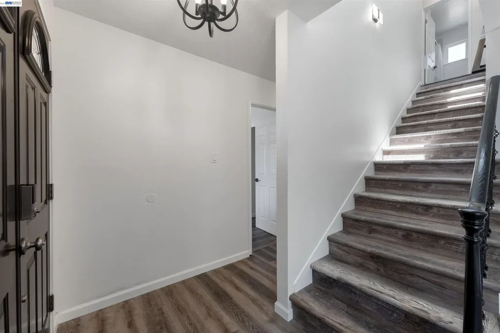 743 Ventura Drive Pittsburg CA 94565