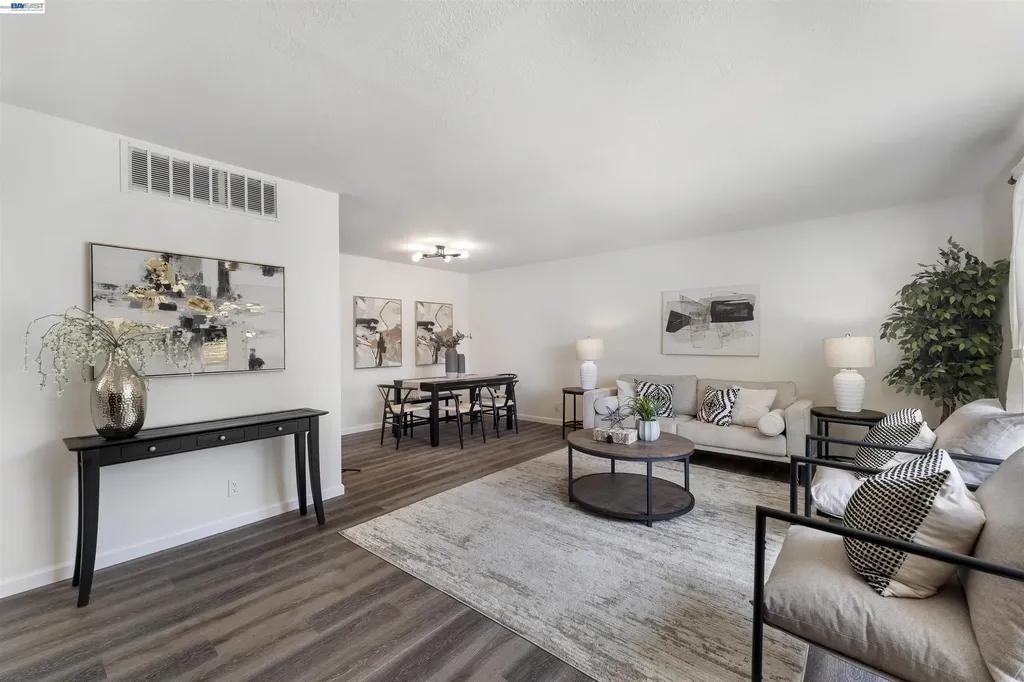 743 Ventura Drive Pittsburg CA 94565