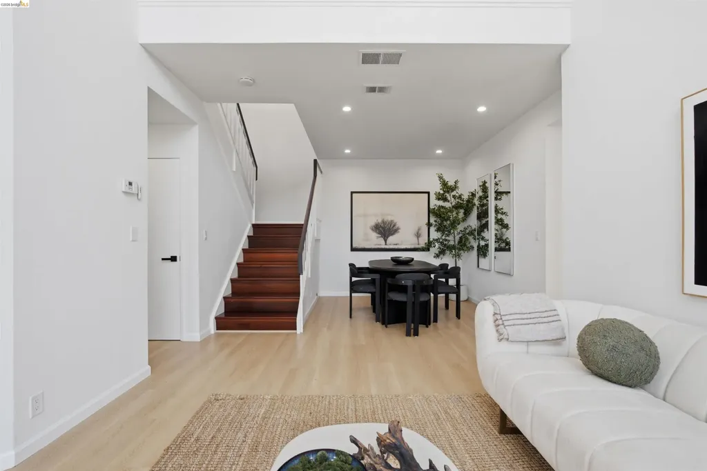 18911 Sydney Circle Castro Valley CA 94546