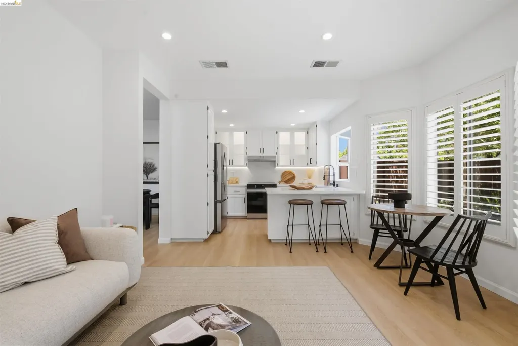 18911 Sydney Circle Castro Valley CA 94546