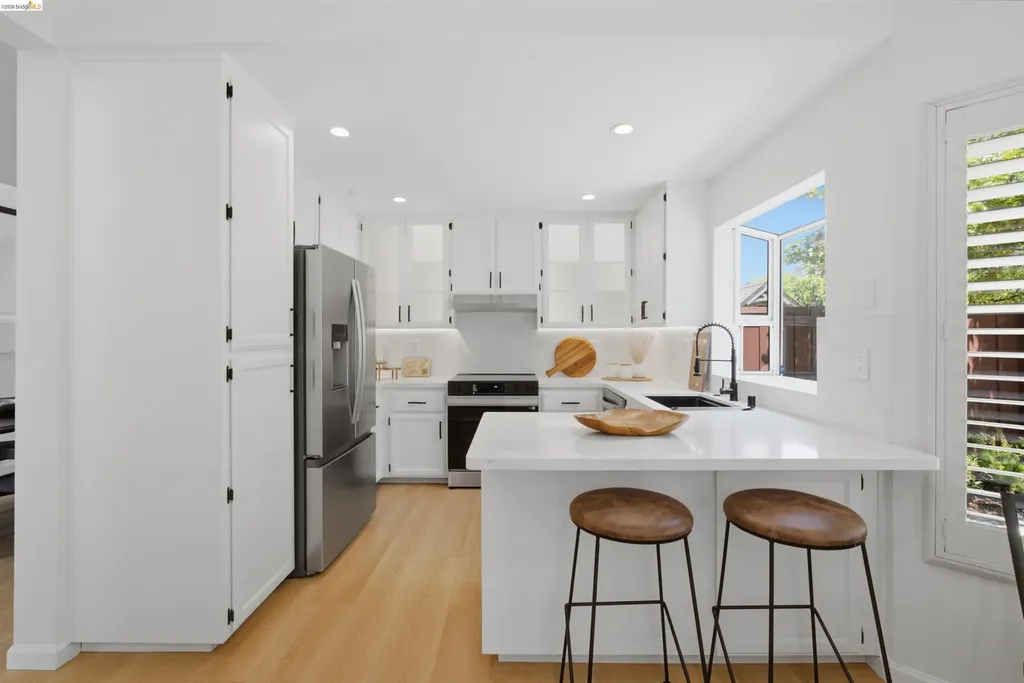 18911 Sydney Circle Castro Valley CA 94546