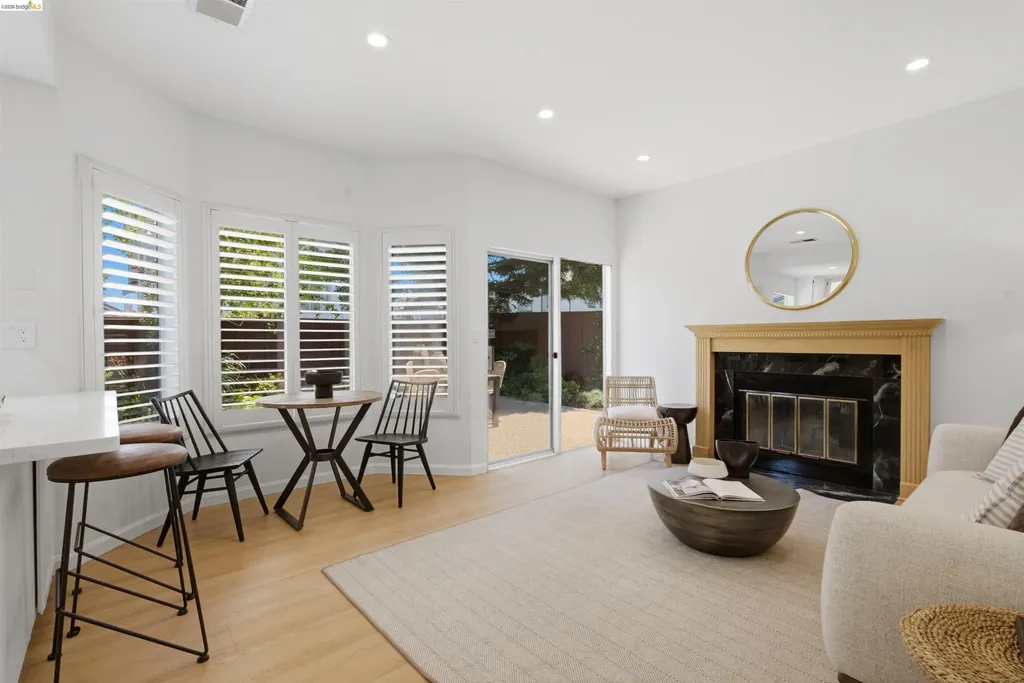 18911 Sydney Circle Castro Valley CA 94546