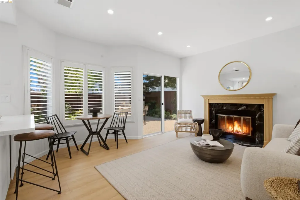 18911 Sydney Circle Castro Valley CA 94546