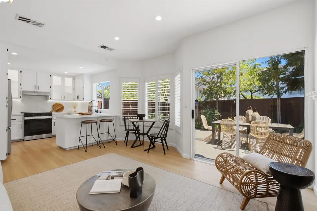 18911 Sydney Circle Castro Valley CA 94546