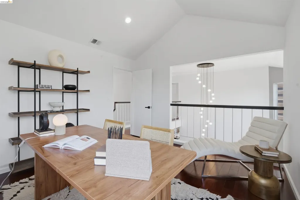 18911 Sydney Circle Castro Valley CA 94546