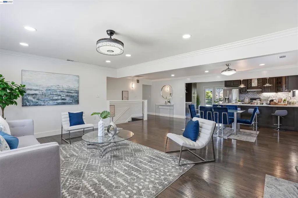 3910 Oak Hill Road Oakland CA 94605