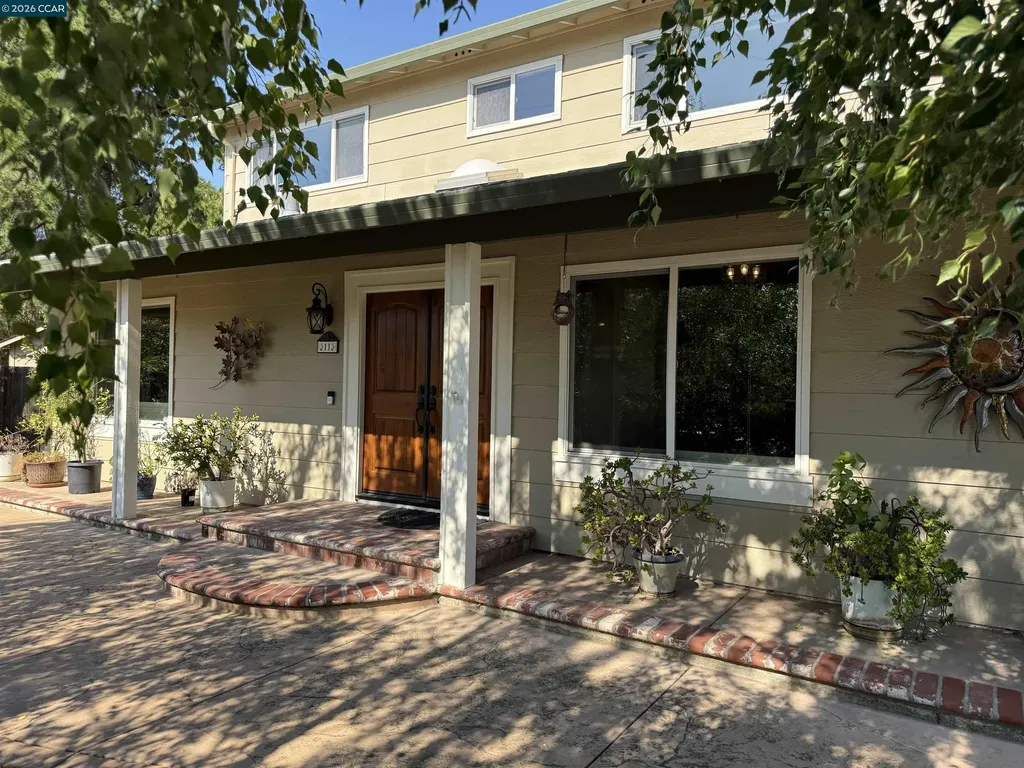 11 Mt Lee Place Clayton CA 94517
