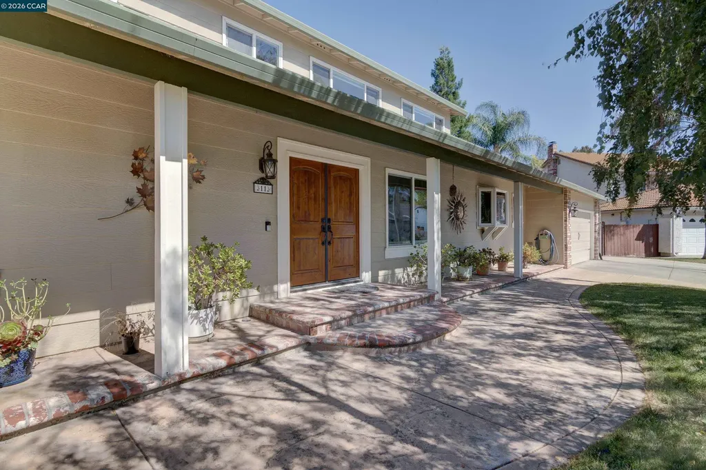 11 Mt Lee Place Clayton CA 94517