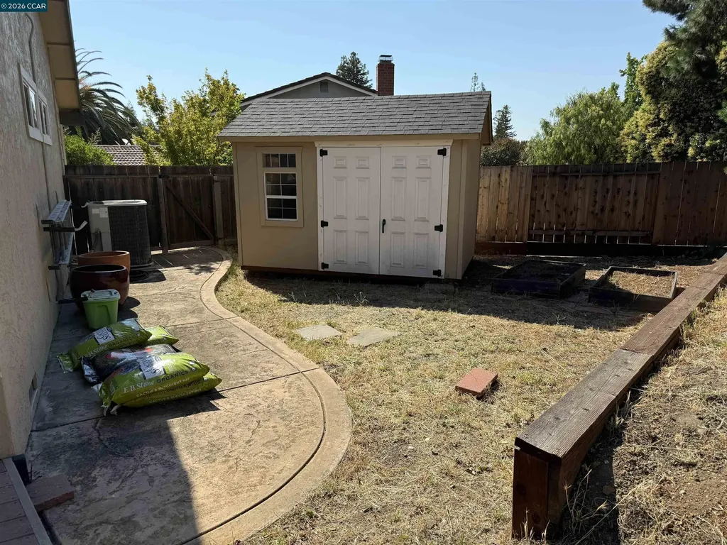 11 Mt Lee Place Clayton CA 94517