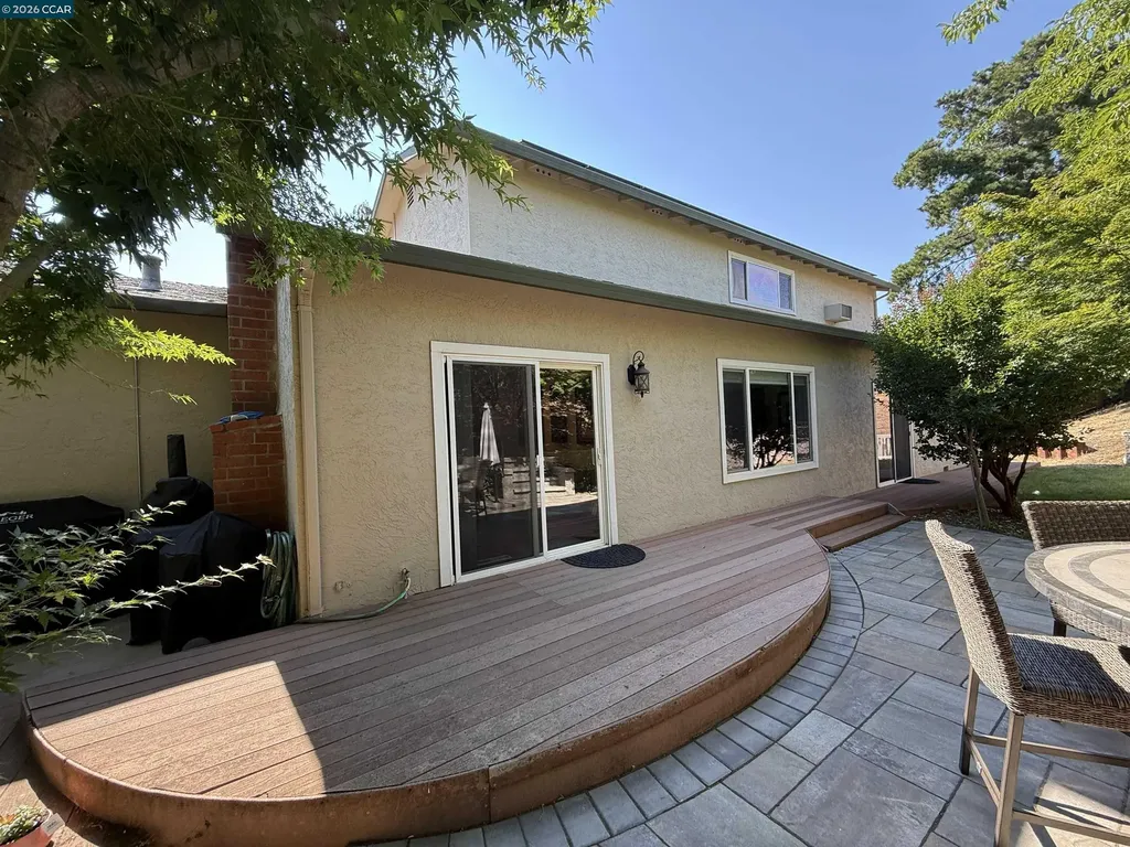 11 Mt Lee Place Clayton CA 94517