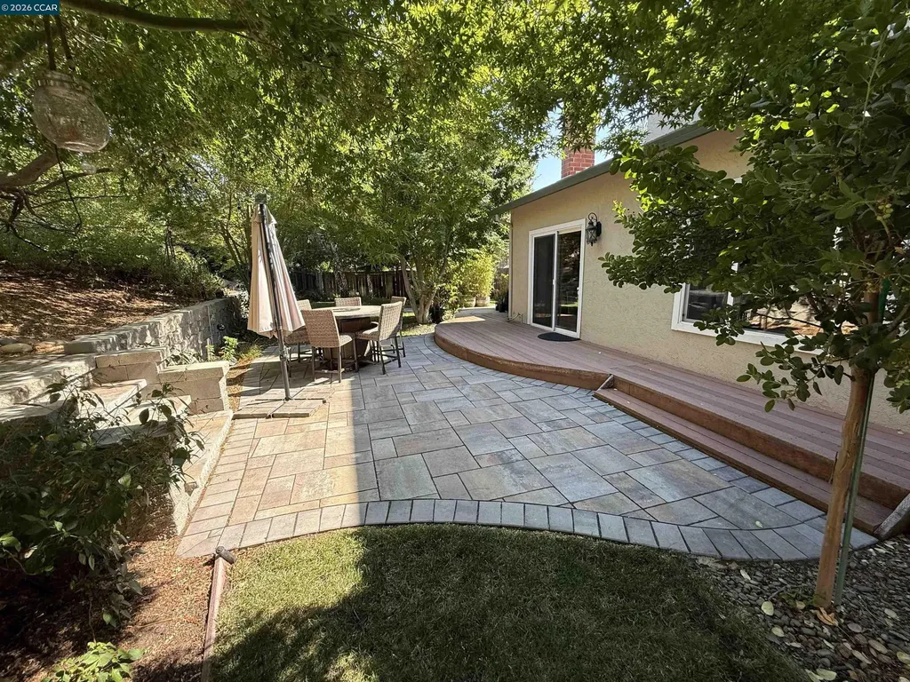 11 Mt Lee Place Clayton CA 94517