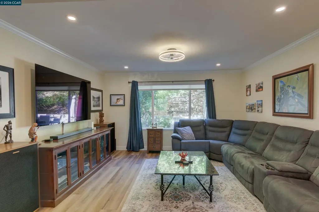 11 Mt Lee Place Clayton CA 94517